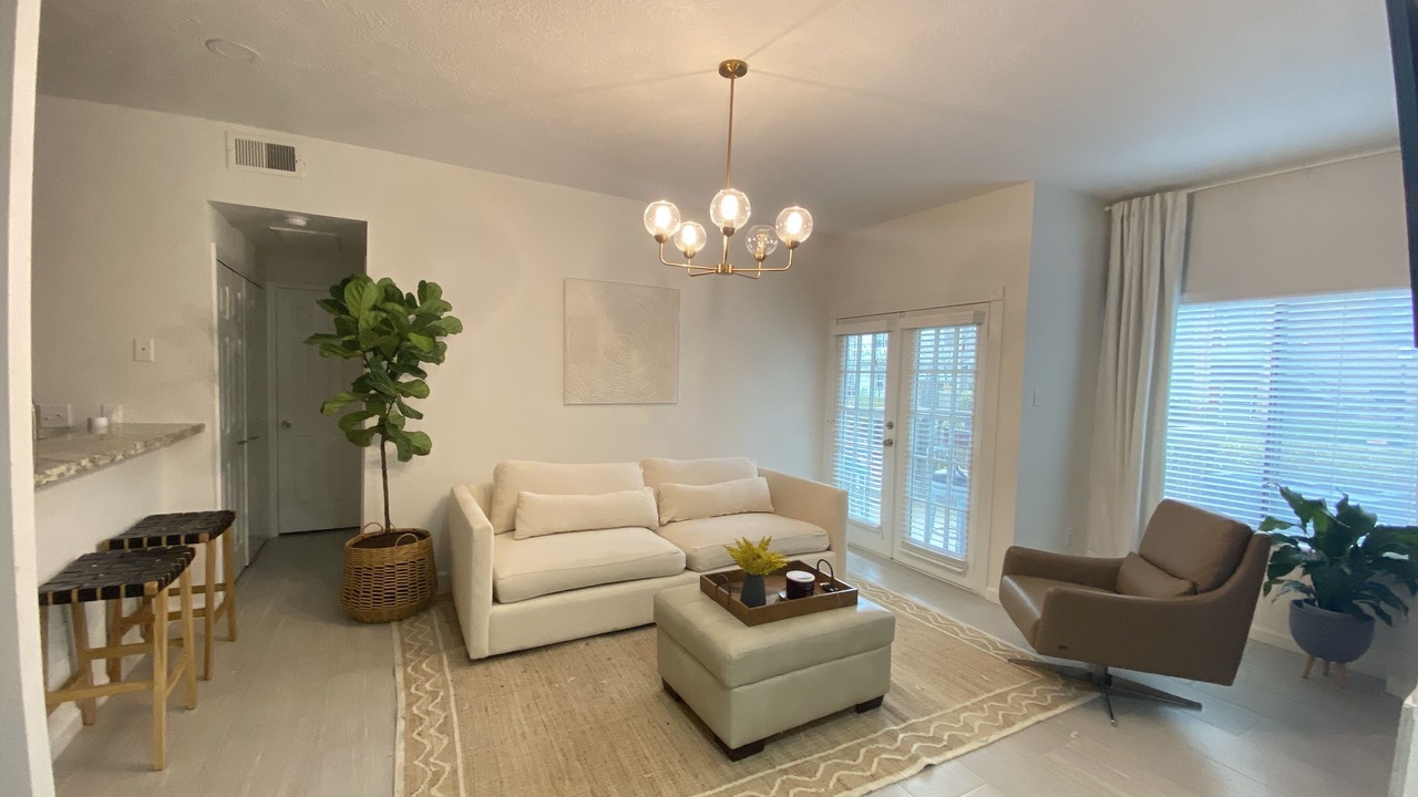 Photo of Livingroom in George Bush Park/Eldridge