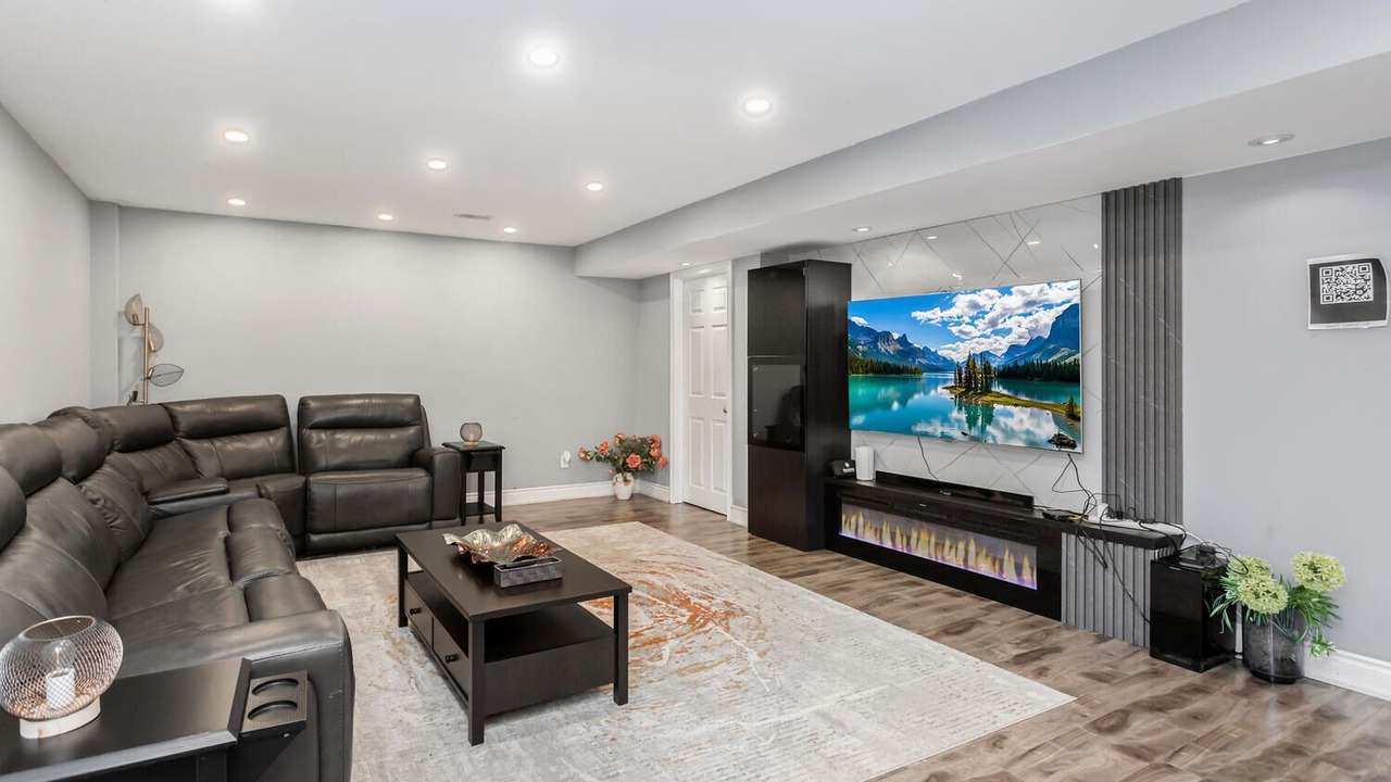 Photo of Livingroom in Milton
