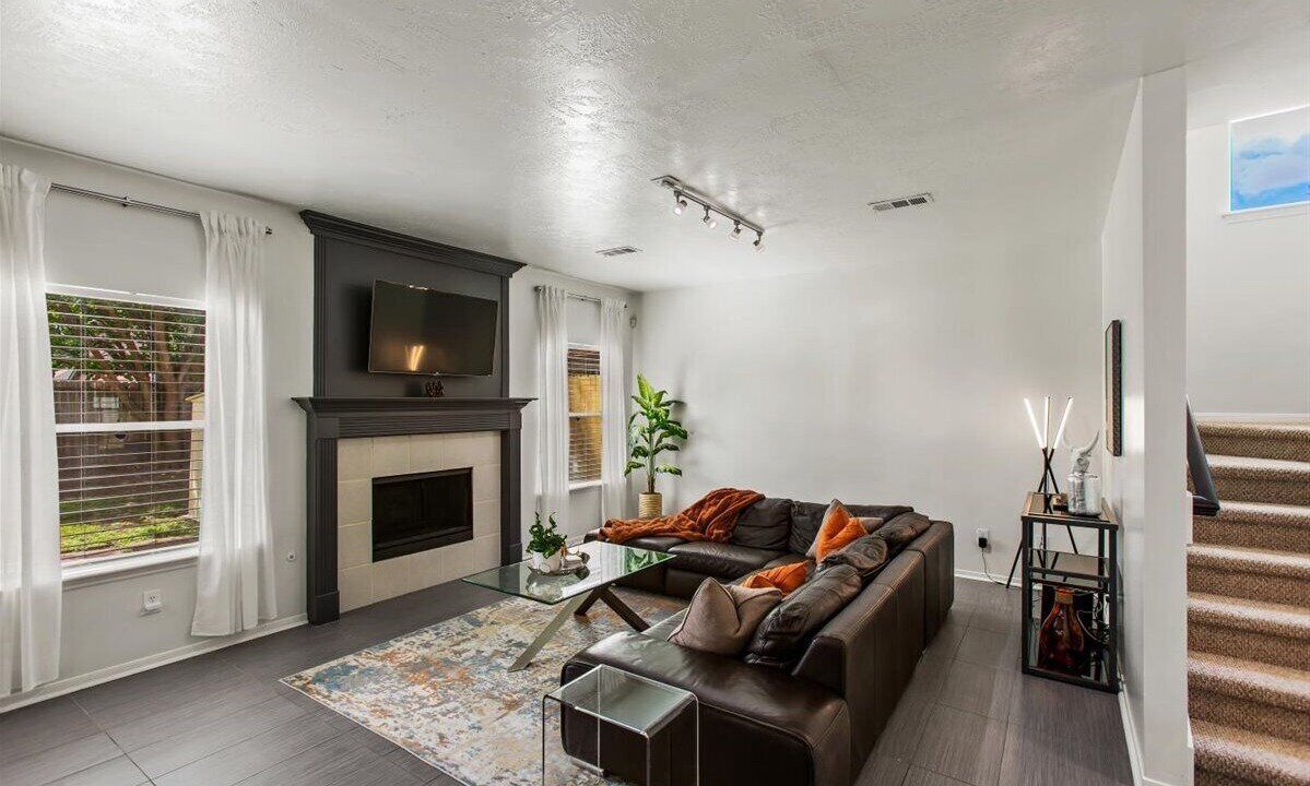 Photo of Livingroom in Houston
