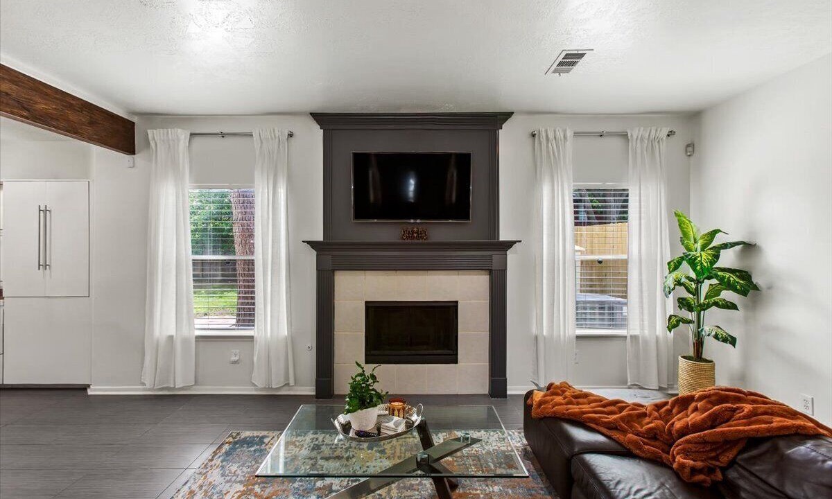 Photo of Livingroom in Houston