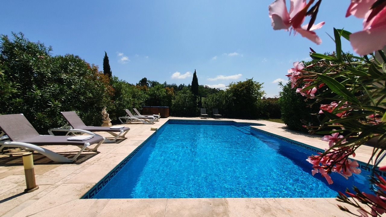 Photo of Outdoor in Roquecourbe-Minervois