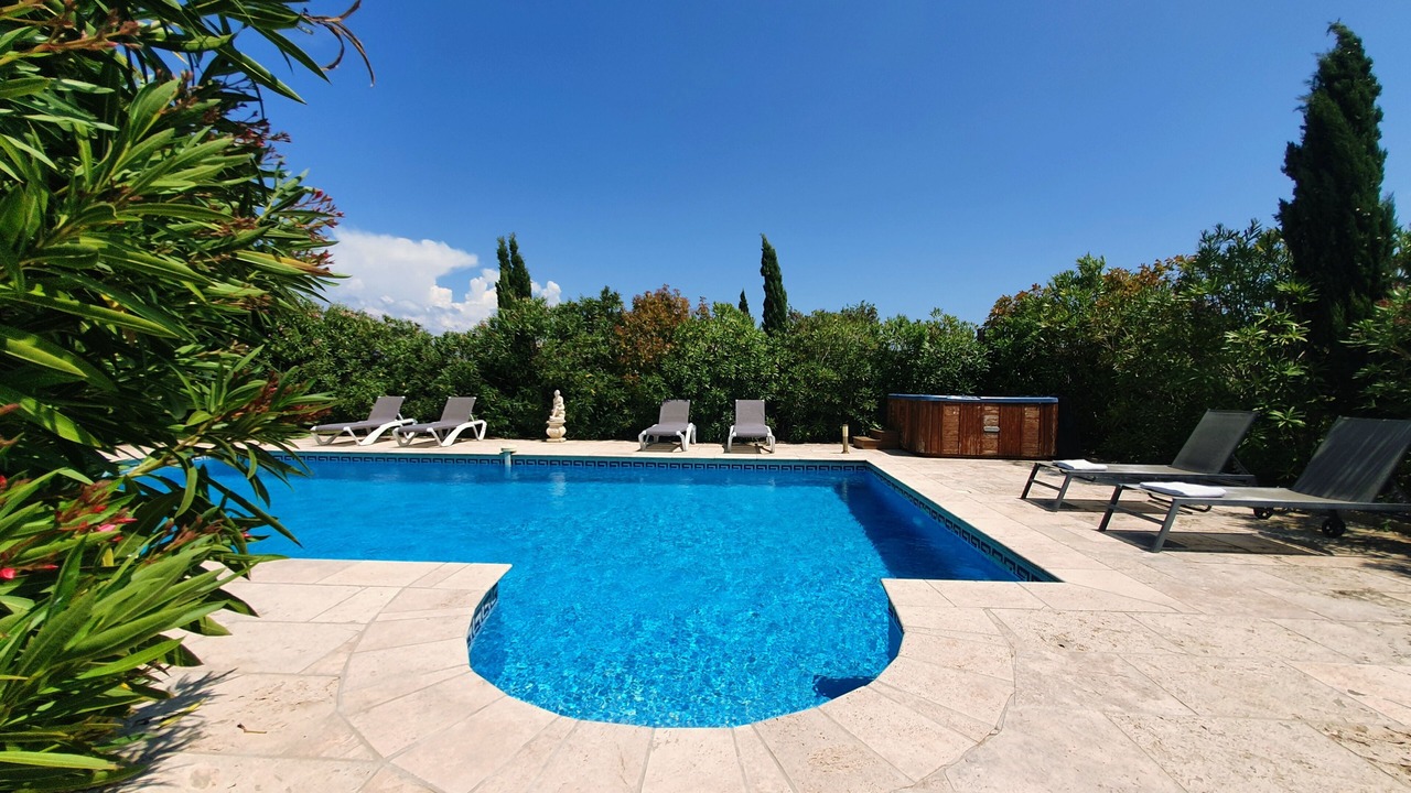 Photo of Outdoor in Roquecourbe-Minervois