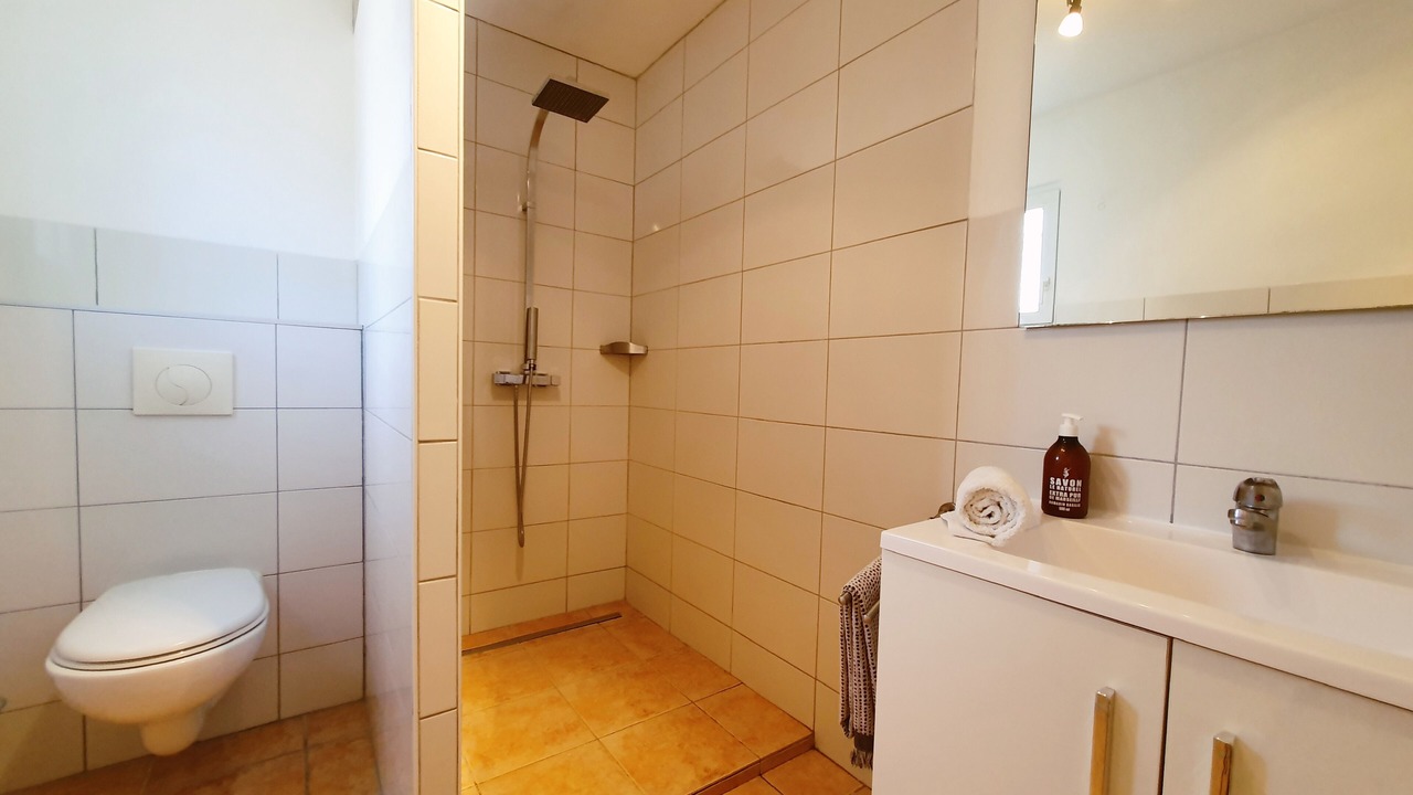 Photo of Bathroom in Roquecourbe-Minervois