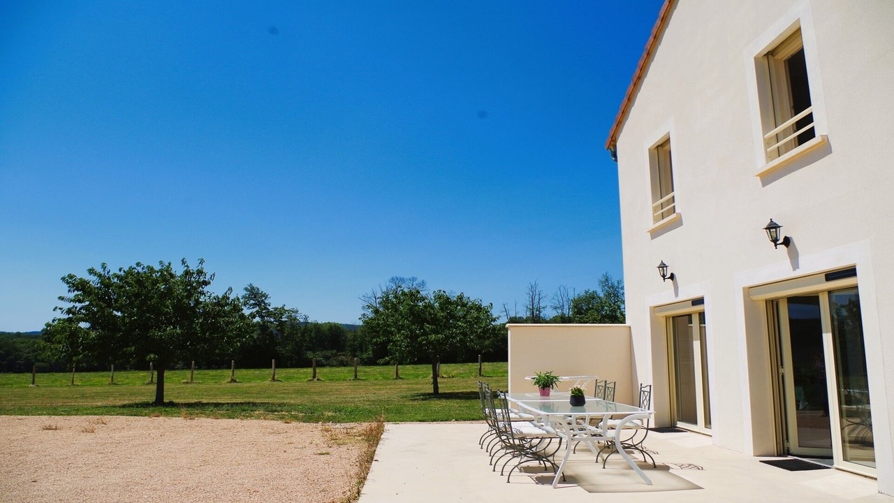 Photo of Outdoor in Lugny