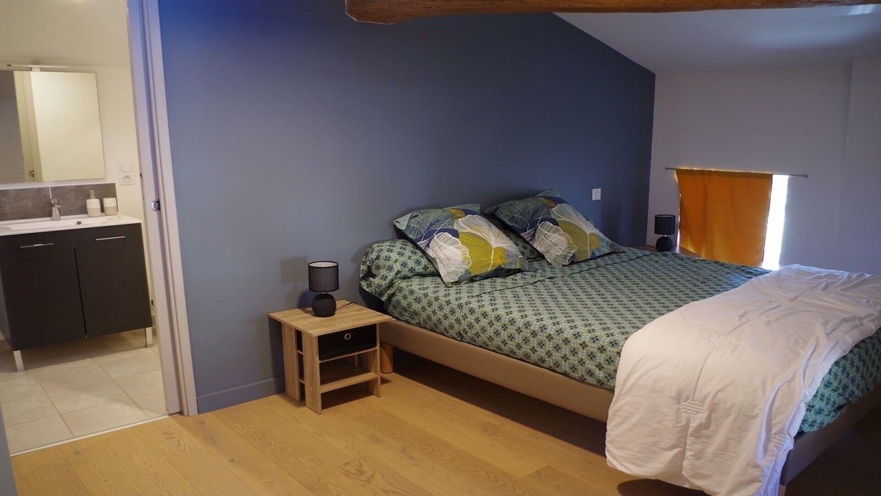 Photo of Bedroom in Lugny