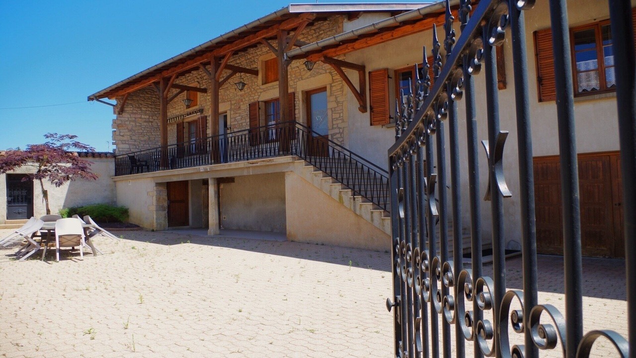 Photo of Patio Balcony in Lugny