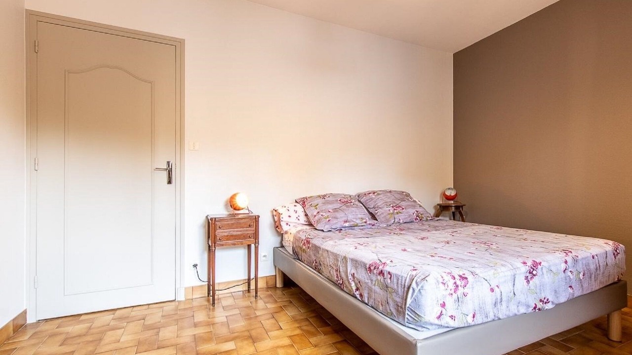 Photo of Bedroom in Lugny