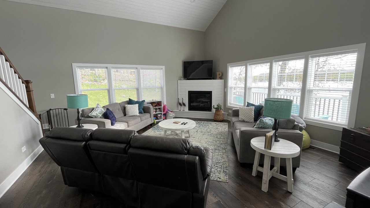 Photo of Livingroom in Monticello