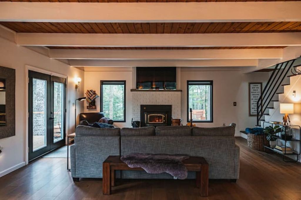 Photo of Livingroom in Greentown
