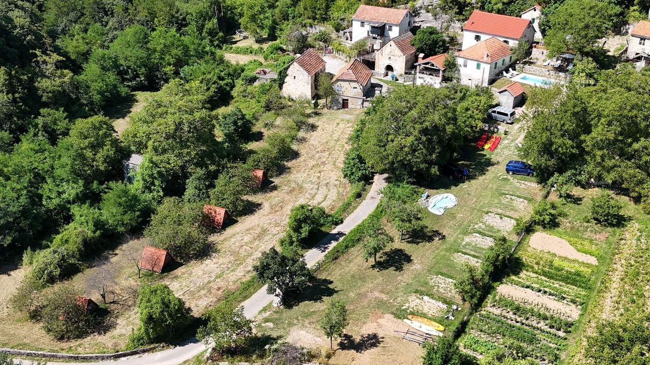 Photo of Outdoor in Citluk