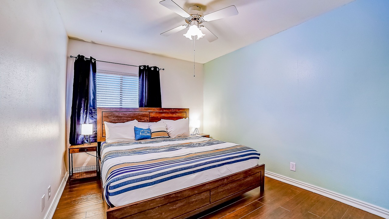 Photo of Bedroom in North San Antonio - SAT