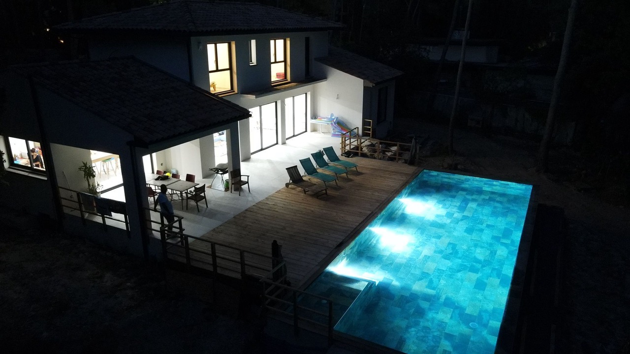 Photo of Outdoor in Assas