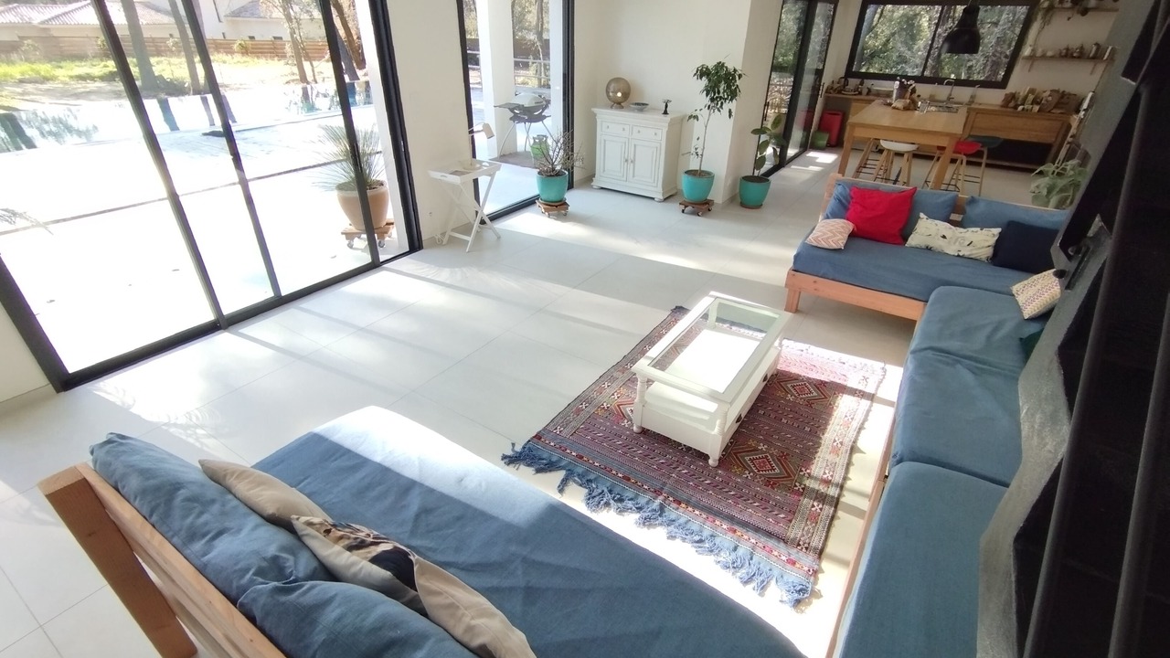 Photo of Livingroom in Assas