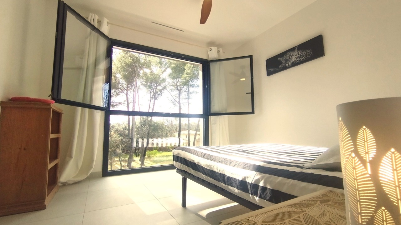 Photo of Bedroom in Assas