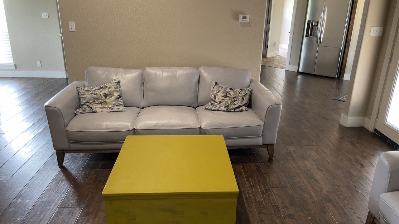 Photo of Livingroom in Weston