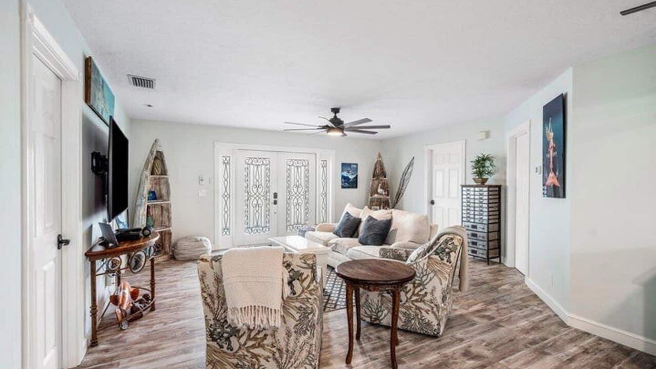 Photo of Bedroom in Singer Island