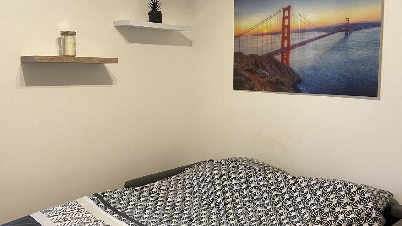 Photo of Bedroom in Saint-Denis