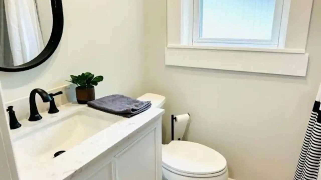 Photo of Bathroom in Lenoir City