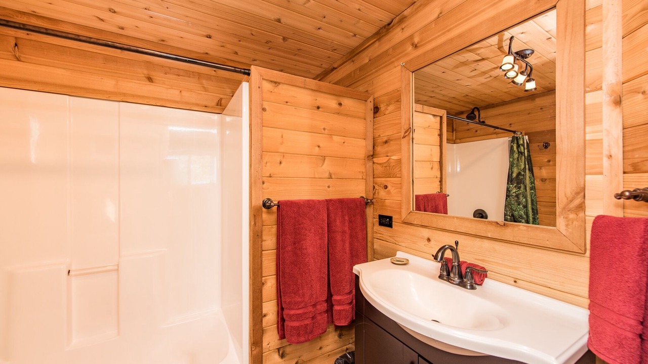 Photo of Bathroom in Sekiu