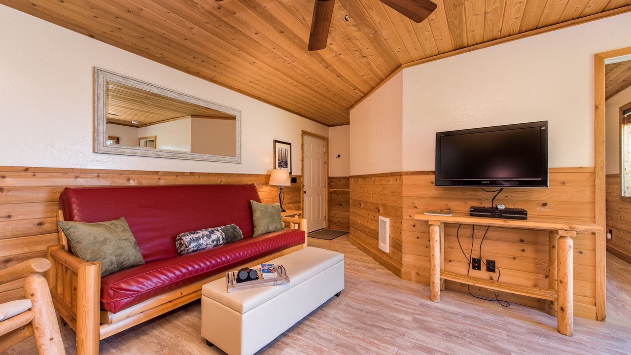 Photo of Livingroom in Sekiu