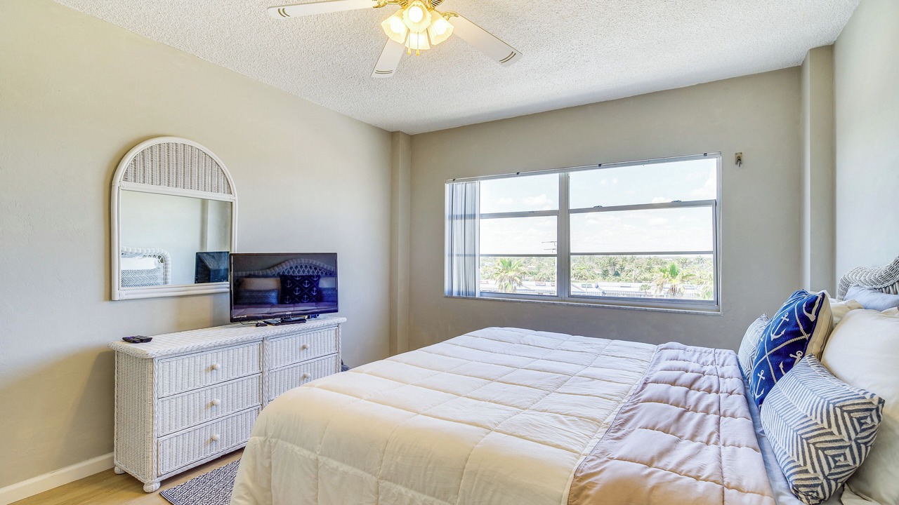 Photo of Bedroom in South Patrick Shores