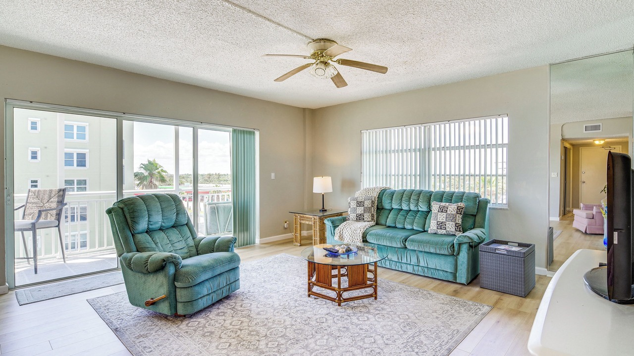Photo of Livingroom in South Patrick Shores