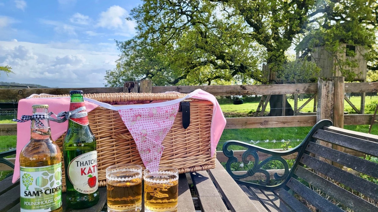 Photo of Others in High Bickington