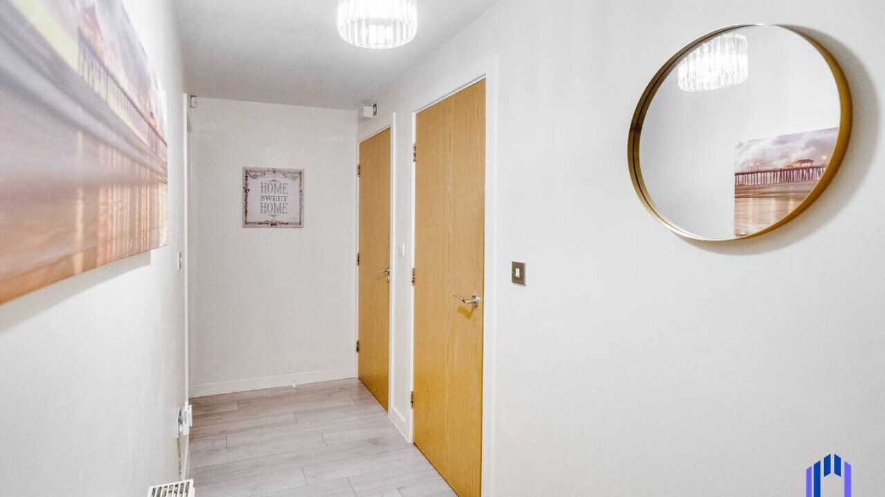 Photo of Others in Openshaw