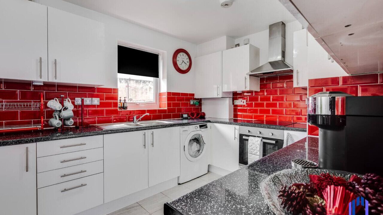 Photo of Kitchen in Openshaw