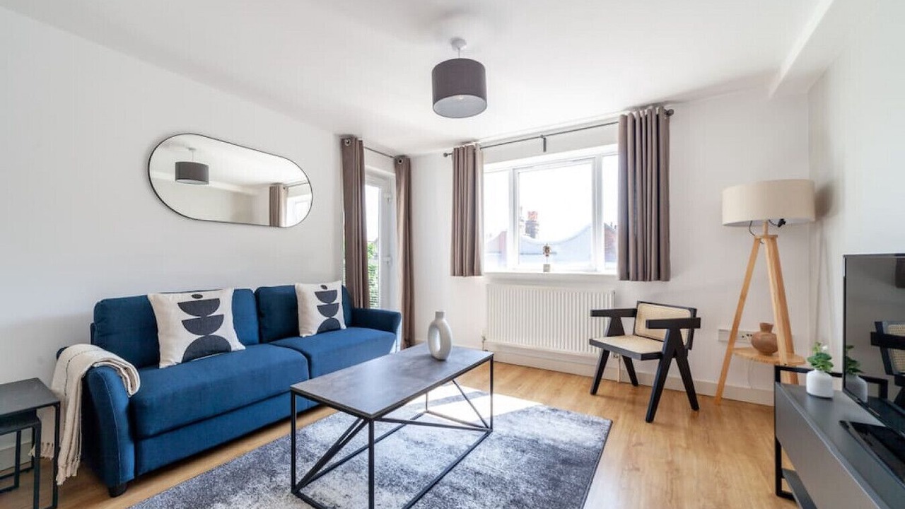 Photo of Livingroom in Collier's Wood