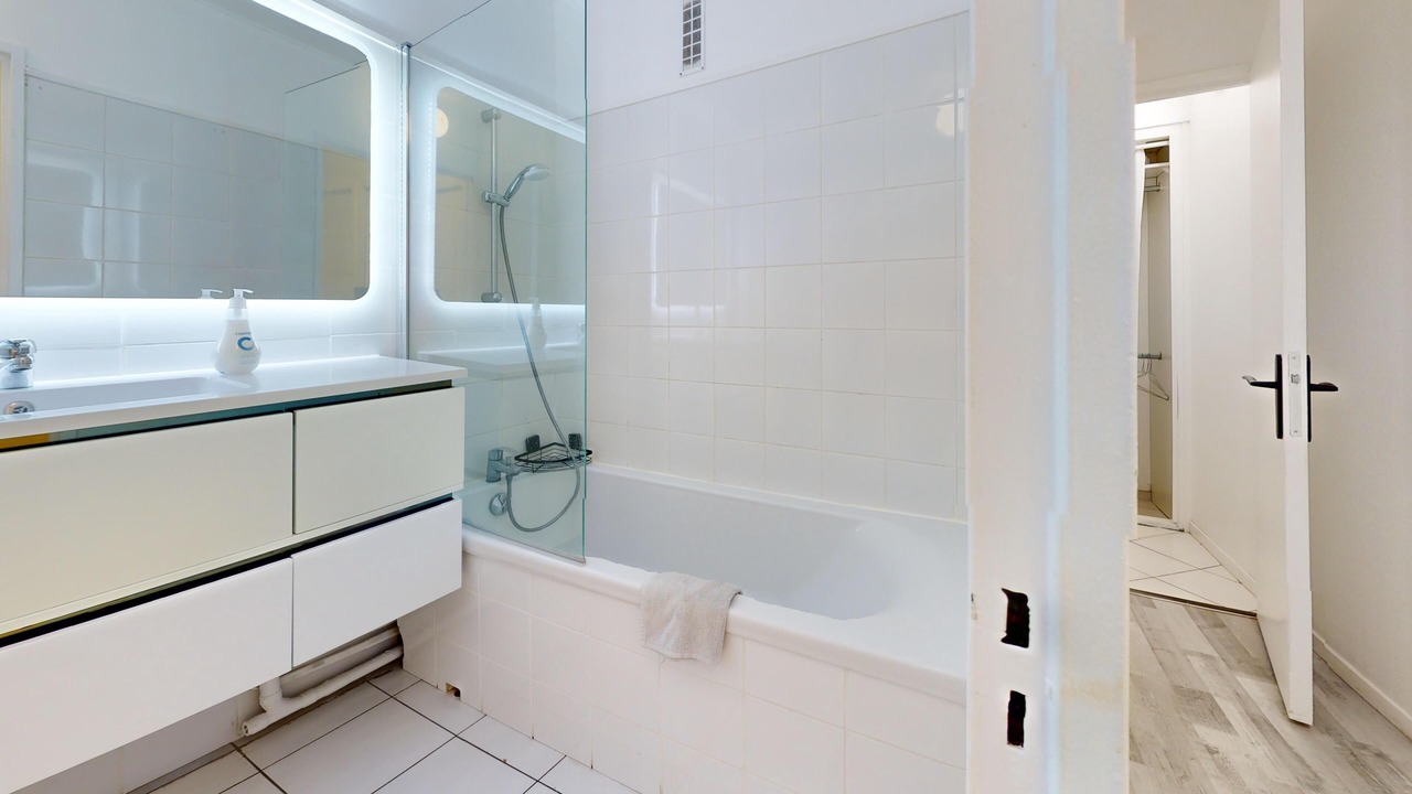 Photo of Bathroom in Saint-Etienne-des-Hautes-Terres