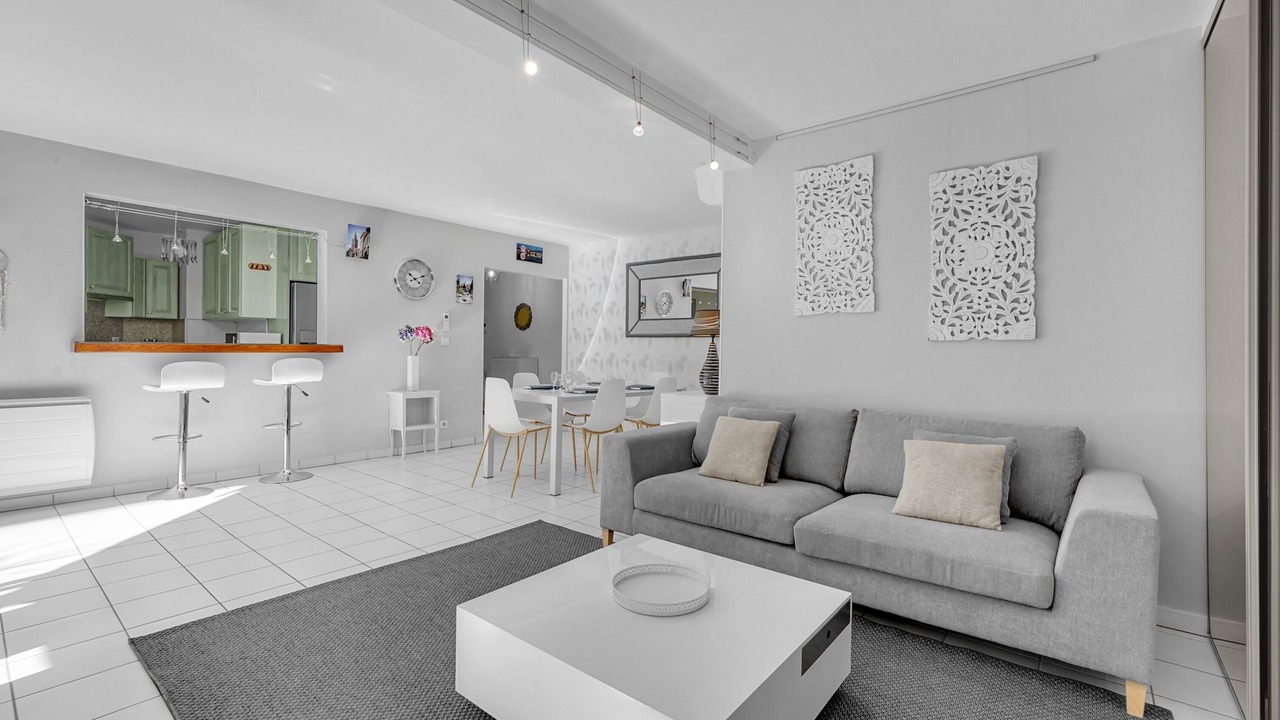 Photo of Livingroom in Les Chalets - Saint-Aubin - Saint-Etienne