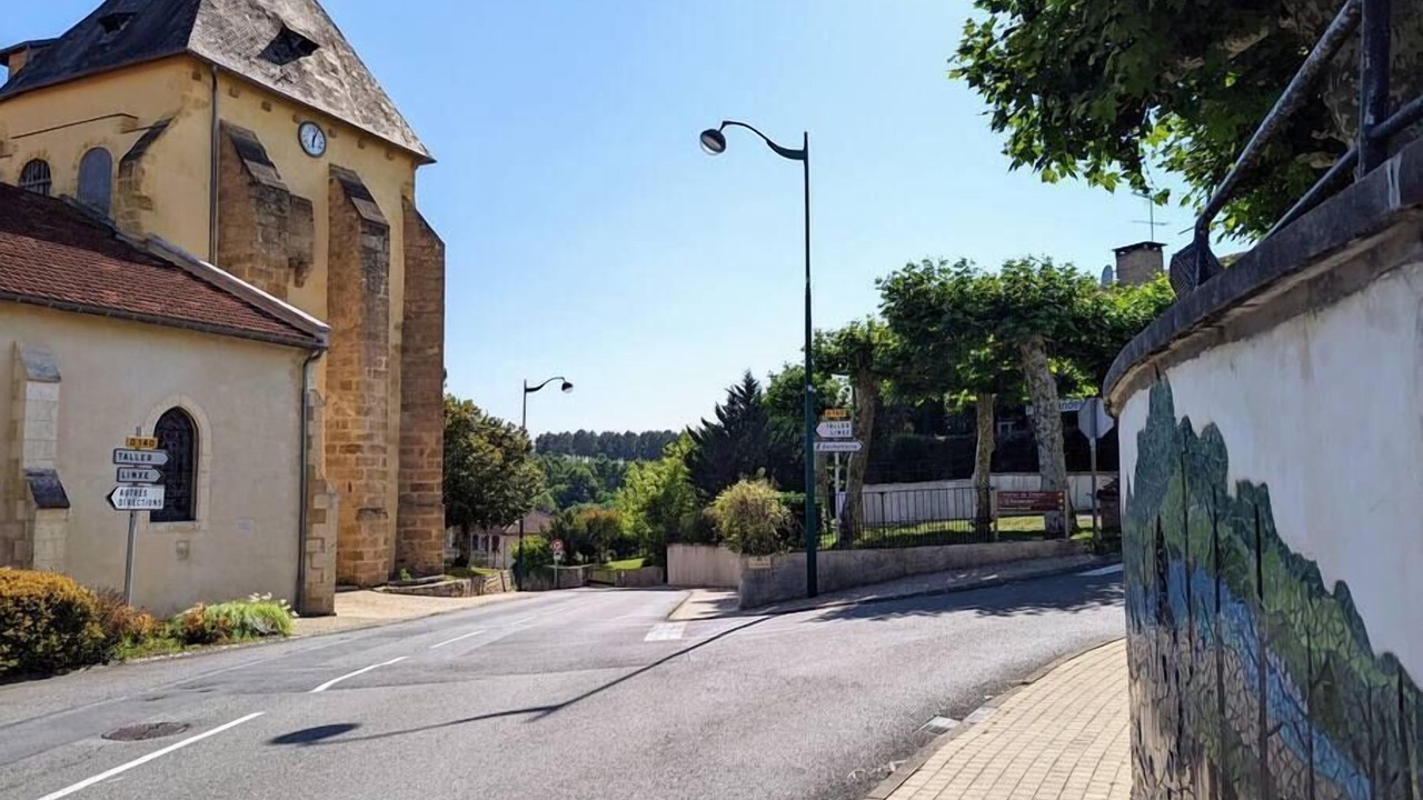 Photo of Outdoor in Lesperon