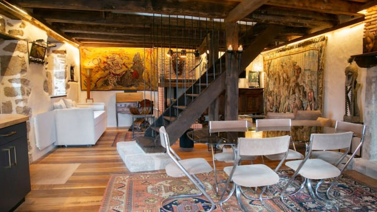 Photo of Others in Croze