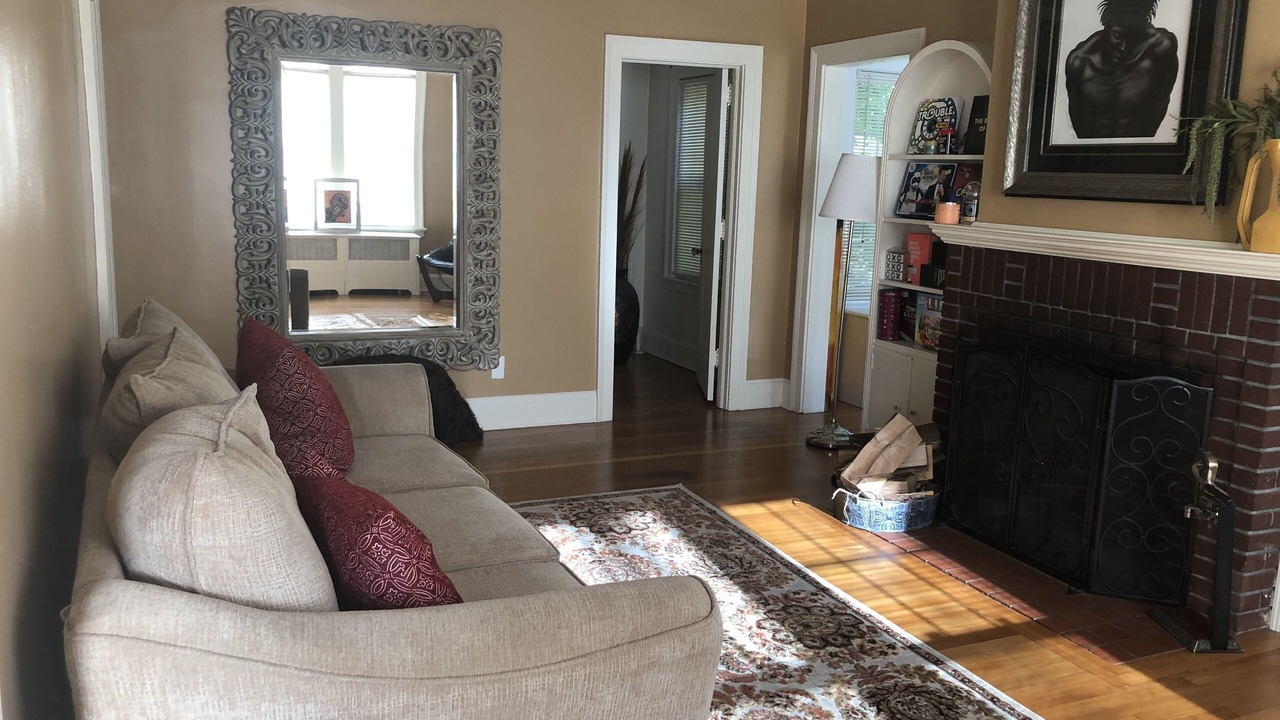 Photo of Livingroom in Hartford