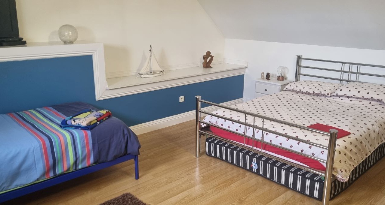 Photo of Bedroom in Gesnes-le-Gandelin