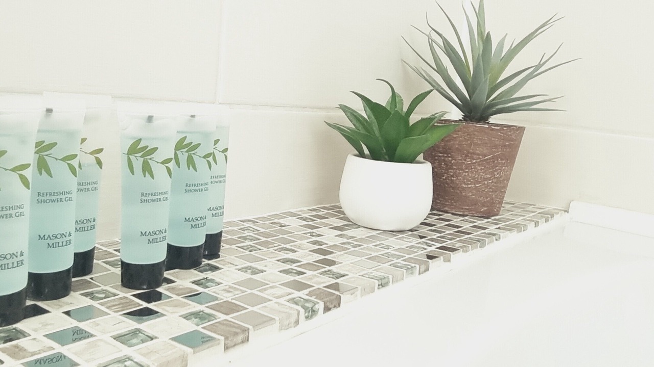 Photo of Bathroom in Gesnes-le-Gandelin
