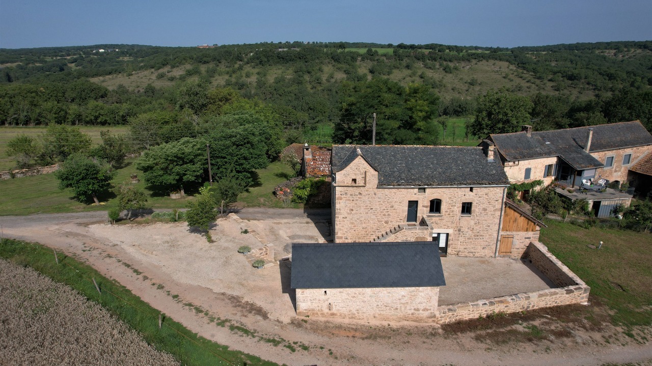 Photo of Outdoor in Villeneuve d'Aveyron