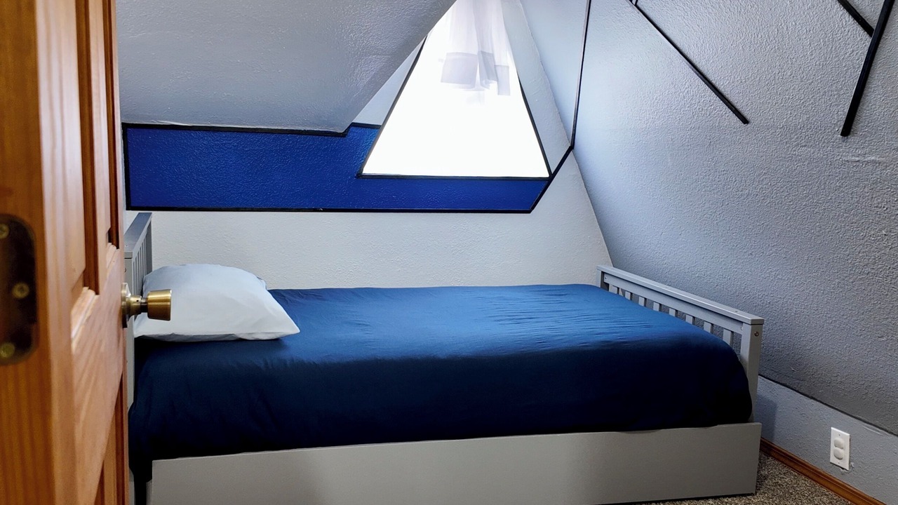 Photo of Bedroom in Lampe