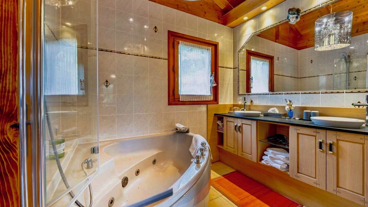Photo of Bathroom in Araches-la-Frasse