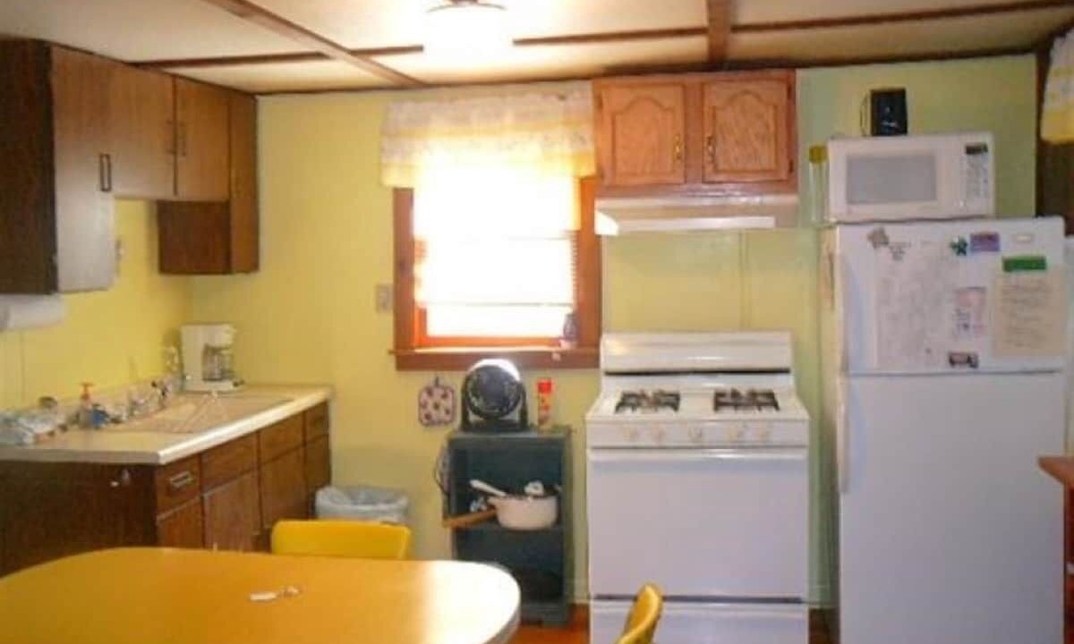 Photo of Kitchen in Butternut