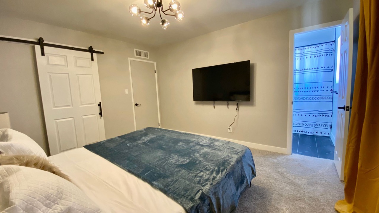 Photo of Bedroom in Cox Heights