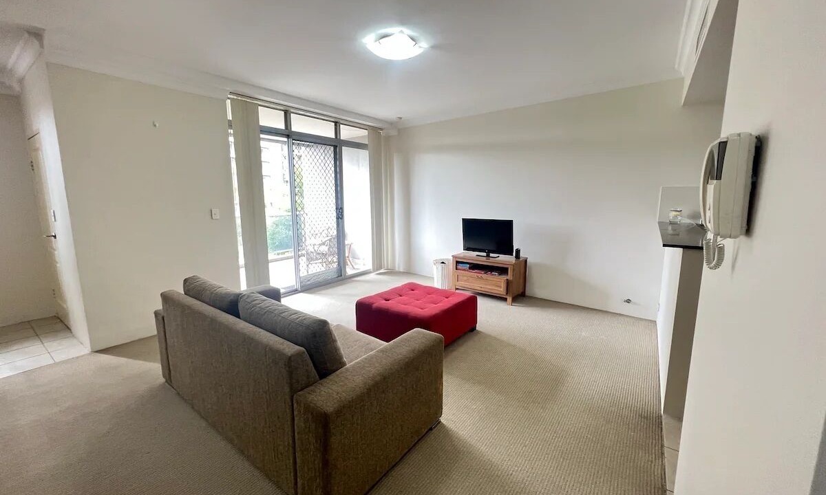 Photo of Livingroom in Westmead