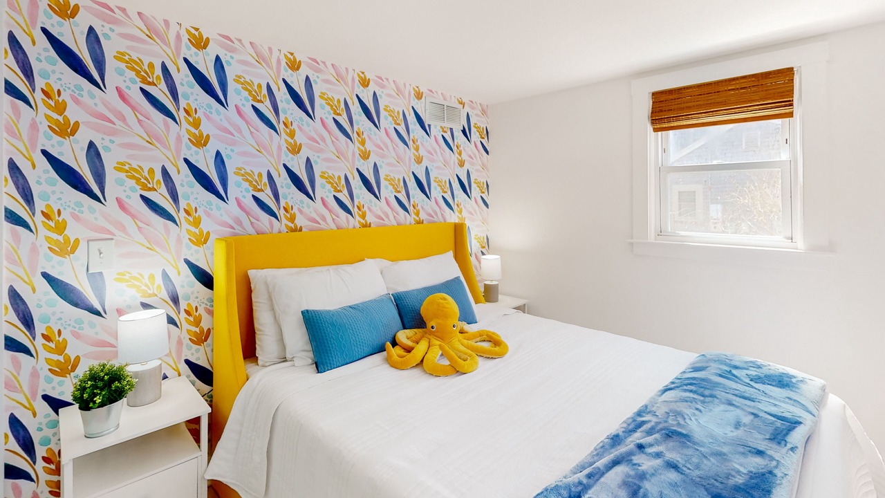 Photo of Bedroom in Cataumet