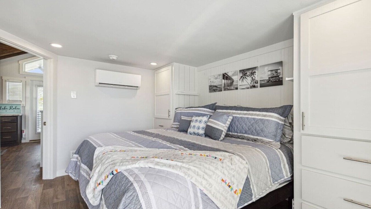 Photo of Bedroom in Kerens