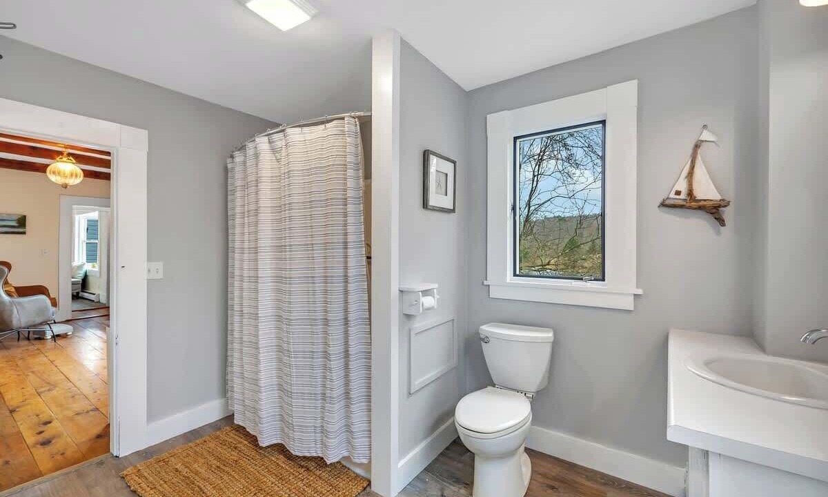 Photo of Bathroom in Surry
