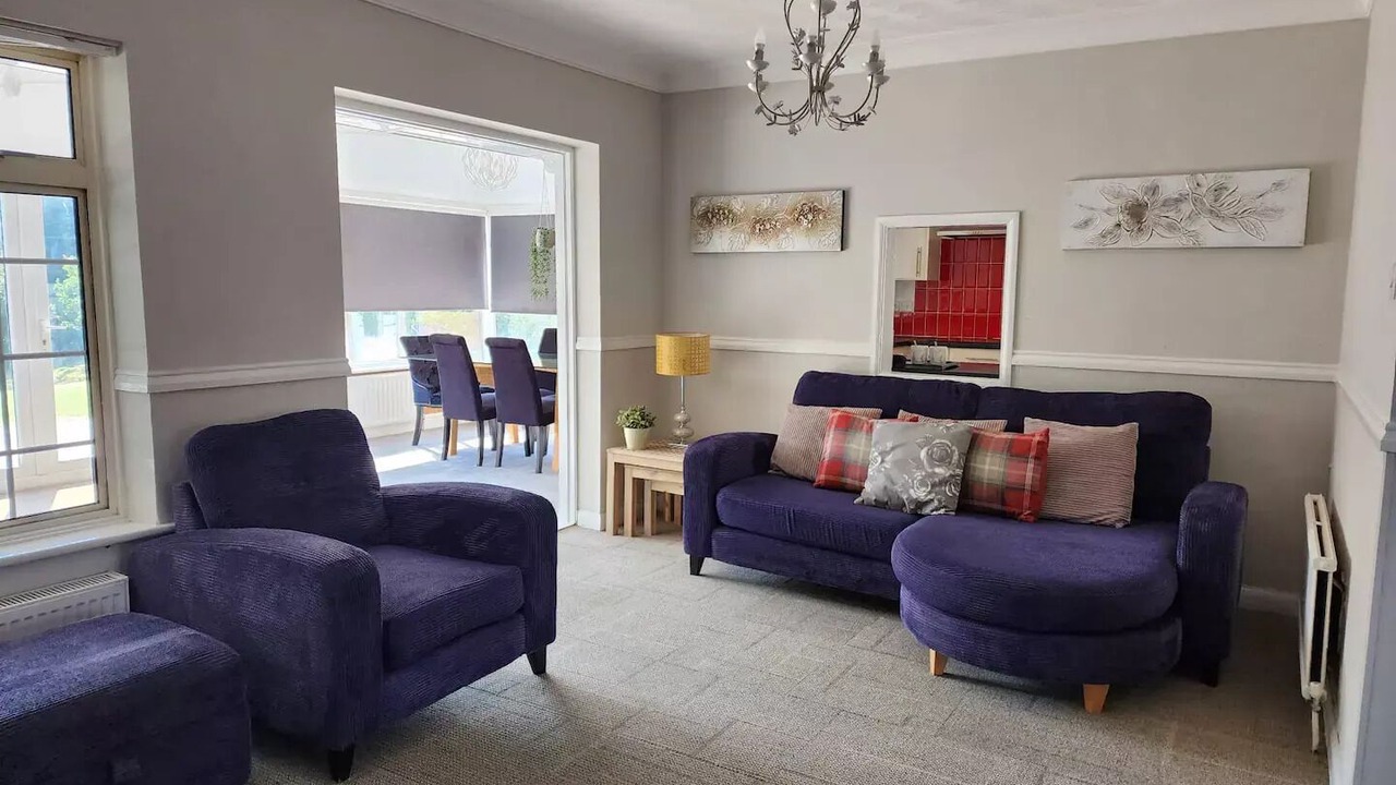 Photo of Livingroom in Bicester