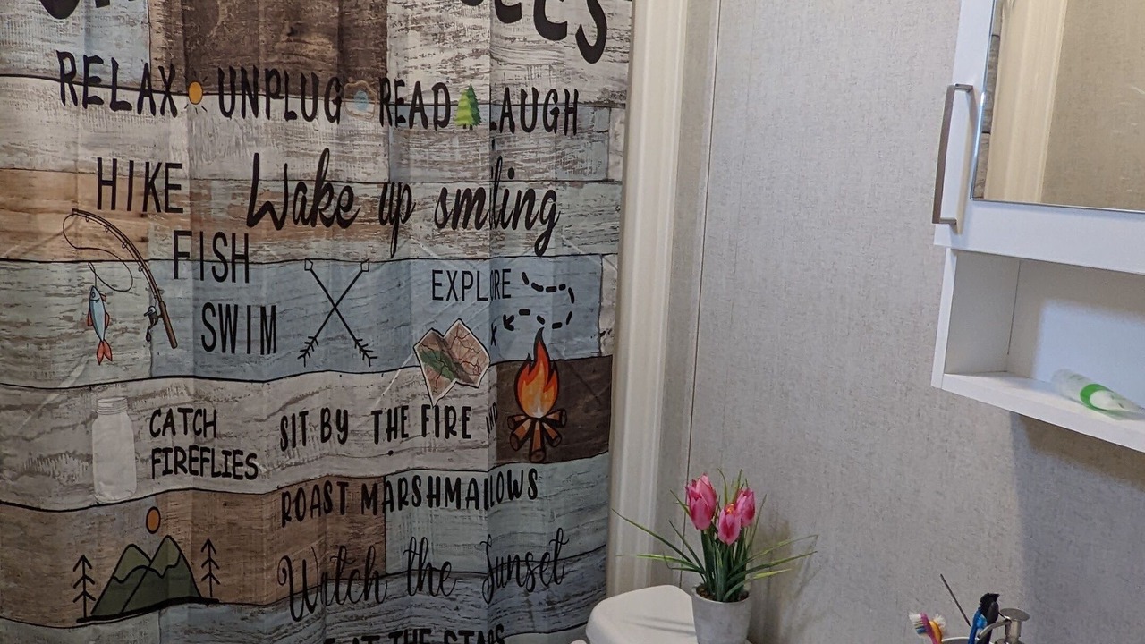 Photo of Bathroom in Virgil