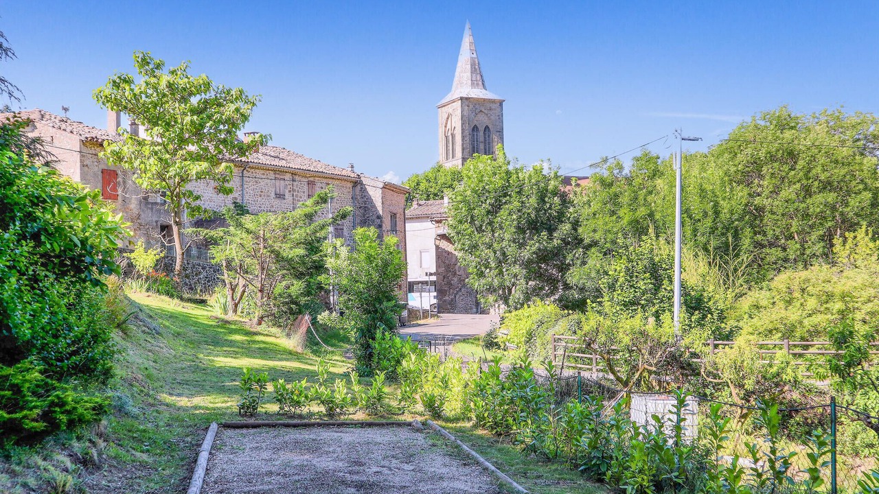 Photo of Others in Saint-Etienne-de-Boulogne