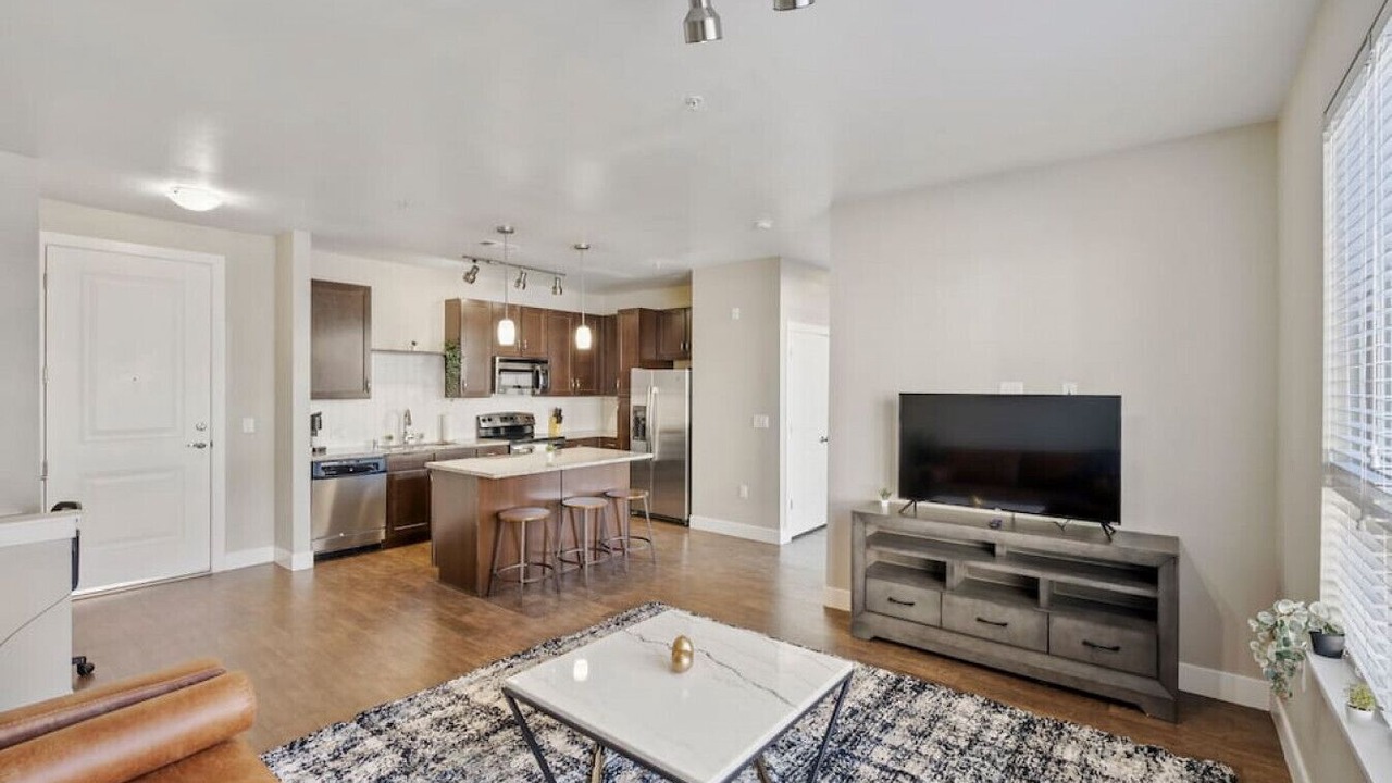 Photo of Livingroom in Lone Tree